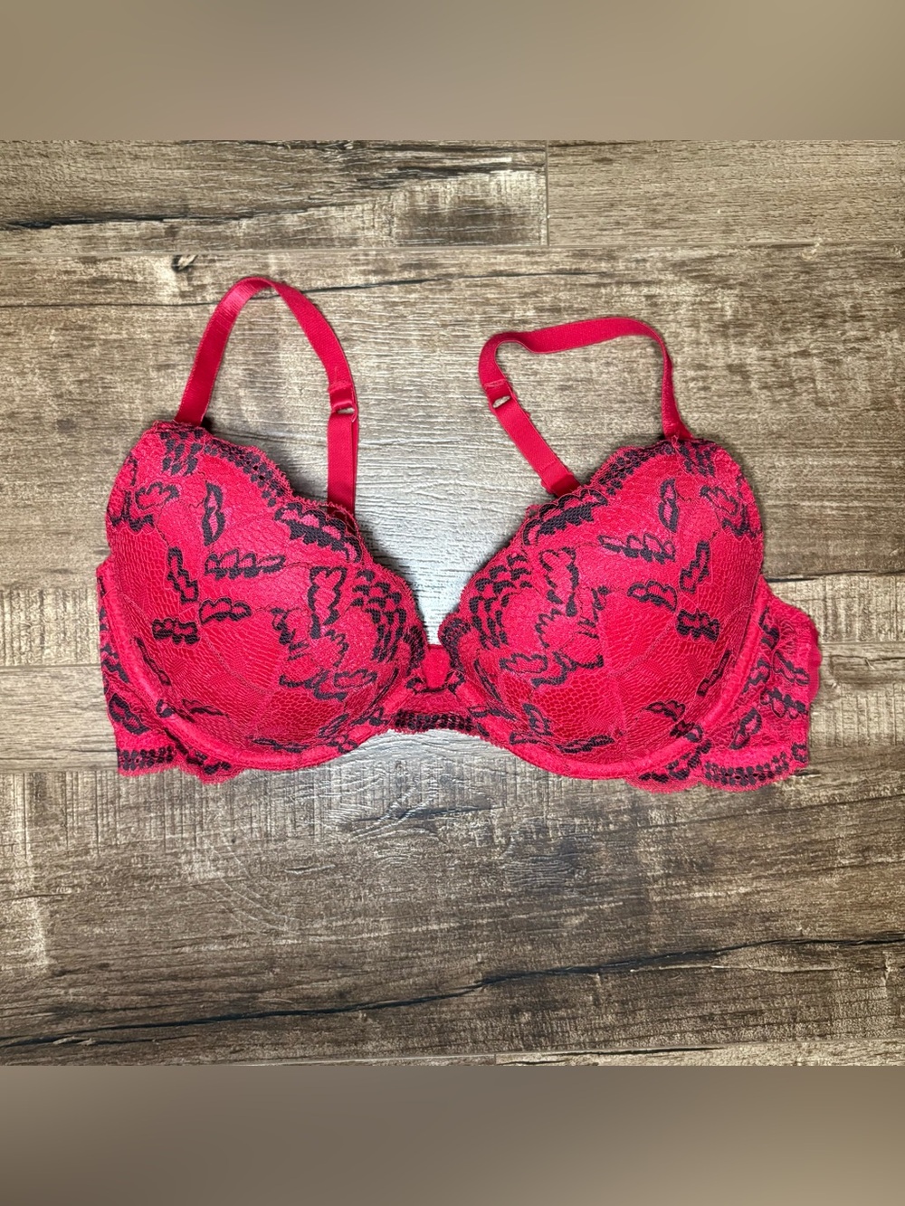 La SENZA Red Lace Push-Up Bra with Black Lace Overlay